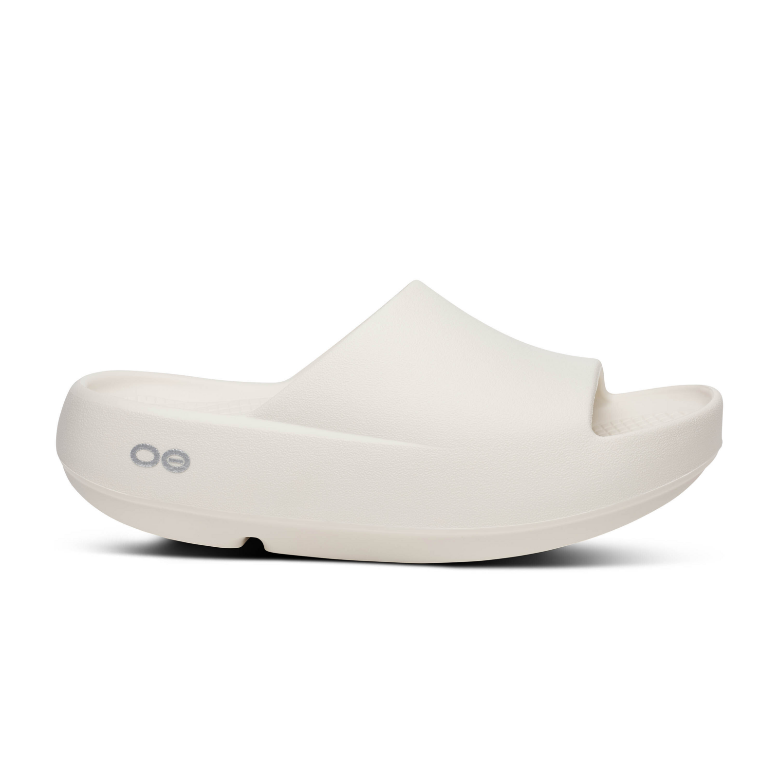 Oofos OOahh+ in WEISS