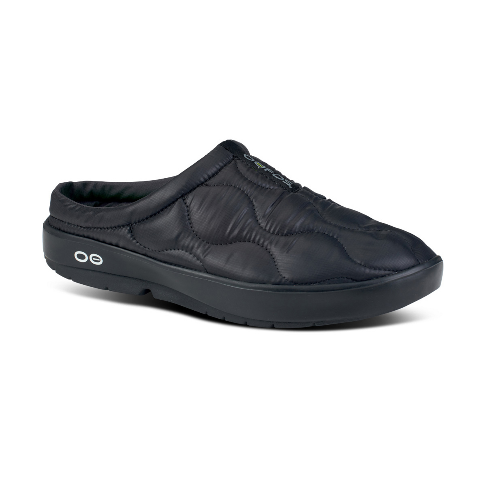 Oofos M OOcoozie Thermo Mule in SCHWARZ